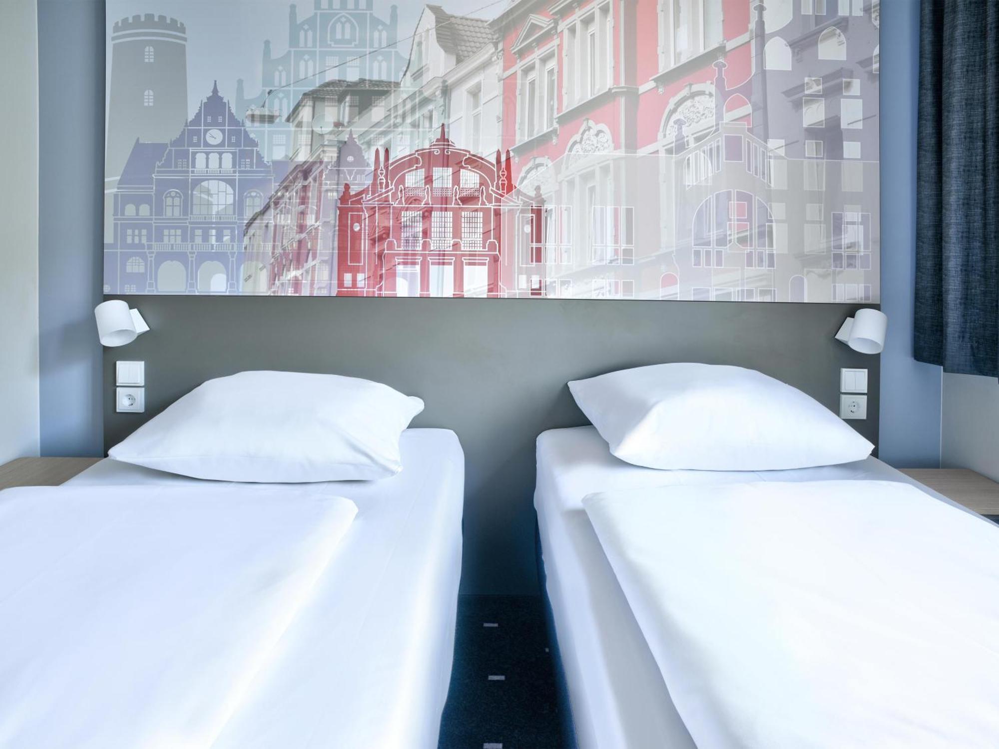 B&B Hotel Bielefeld-City Bagian luar foto