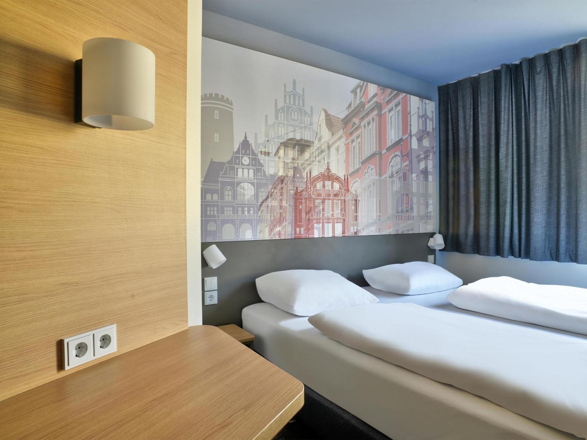 B&B Hotel Bielefeld-City Bagian luar foto